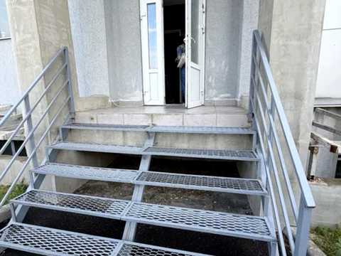 коммерческая по адресу Аеропортівська ул., 19