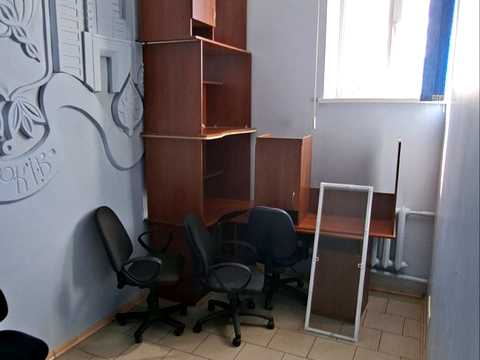комерційна за адресою Золочівська вул., 8