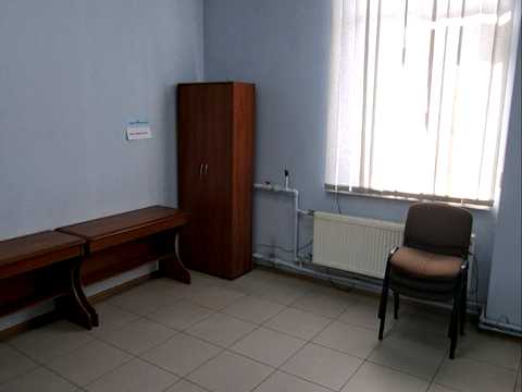 комерційна за адресою Золочівська вул., 8