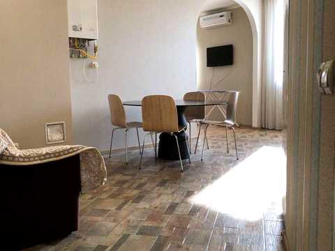 квартира за адресою Чорногірська вул., 16-14