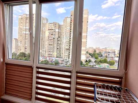 квартира по адресу Ревуцкого ул., 40-В