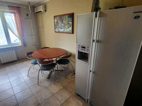 квартира по адресу Миколы Бажана просп., 36