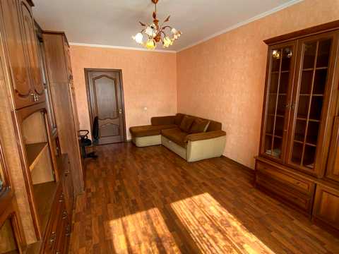 квартира по адресу Драгоманова ул., 1-А