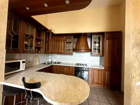 квартира за адресою Велика Васильківська вул. (Червоноармійська), 27