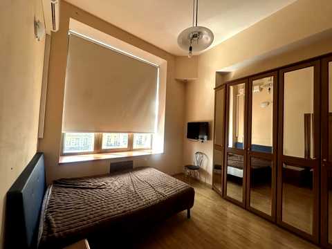 квартира за адресою Велика Васильківська вул. (Червоноармійська), 27