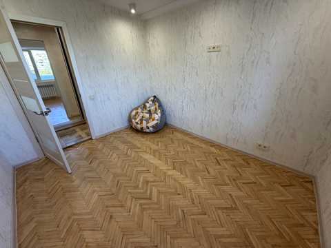 квартира по адресу Ореста Левицкого ул. (Академіка Курчатова), 3-А
