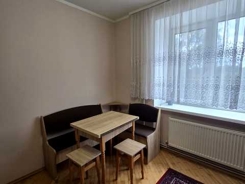 квартира за адресою Івано-Франківськ, Зеновія Красівського вул., 1