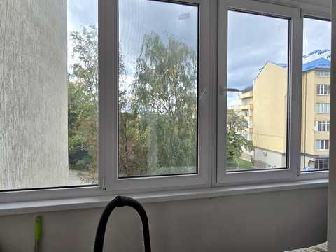 квартира за адресою Івано-Франківськ, Зеновія Красівського вул., 1