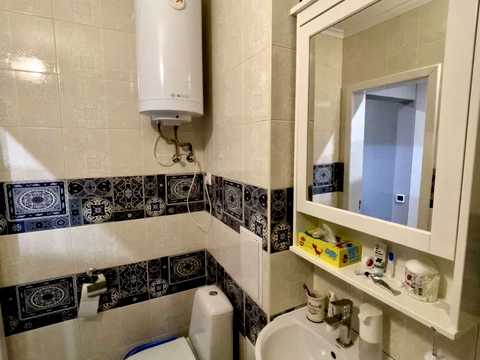 квартира за адресою Євгена Коновальця вул. (Щорса), 7-9