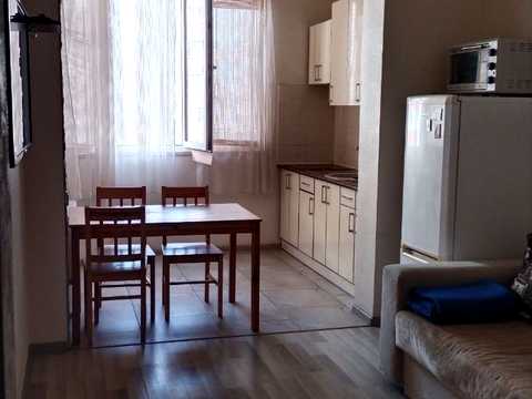 квартира за адресою Гранітна вул., 1