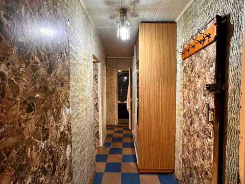 квартира за адресою Автозаводська вул., 38