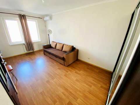 квартира по адресу Софии Русовой ул., 7