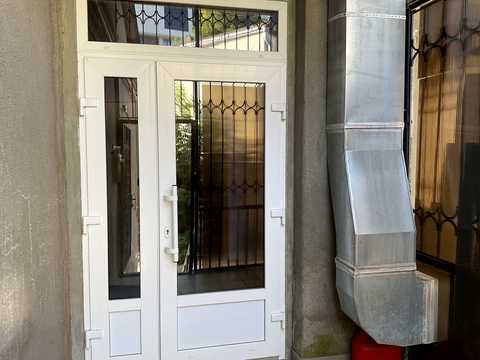 квартира за адресою Кропивницького вул., 9