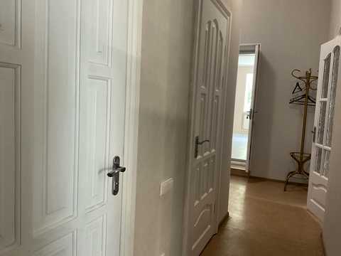 квартира за адресою Кропивницького вул., 9