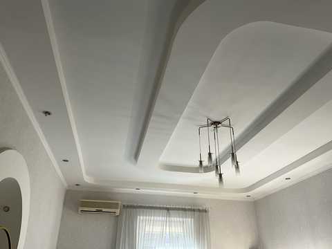 квартира за адресою Кропивницького вул., 9