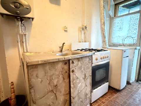 квартира за адресою Коростишів, Київська вул. (Більшовицька), 114