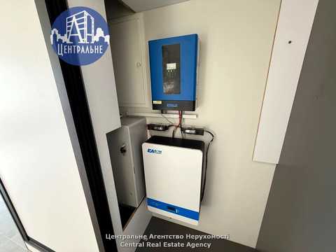 комерційна за адресою Миколаївська вул., 15