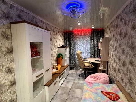 квартира за адресою Київ, Салютна вул., 9