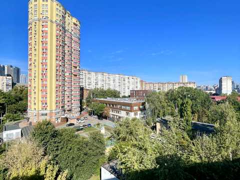 квартира по адресу Голосеевская ул., 16