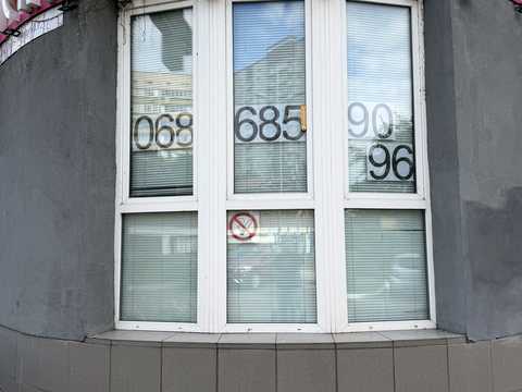 коммерческая по адресу Ревуцкого ул., 7-В