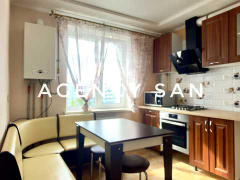 квартира за адресою Михайла Лушпи просп. (Космонавтів), 5 к28