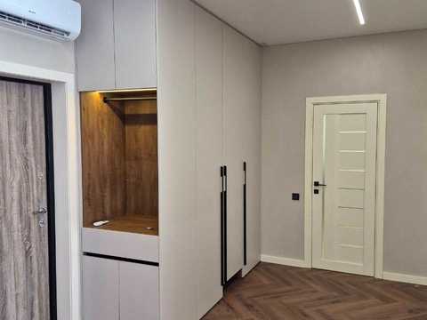 квартира за адресою Генуезька вул., (Будинок 2)