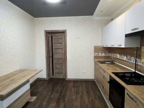 квартира за адресою В'ячеслава Чорновола вул., 91т