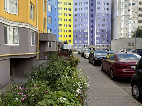 квартира за адресою Теплична вул., 44