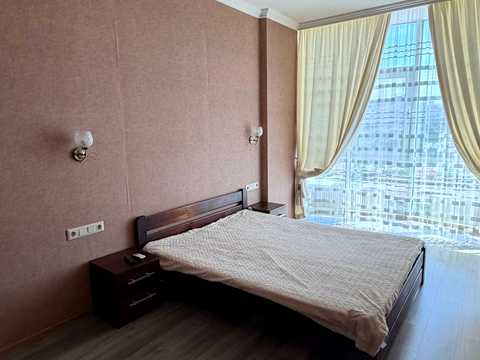 квартира за адресою Перлинна вул., 1