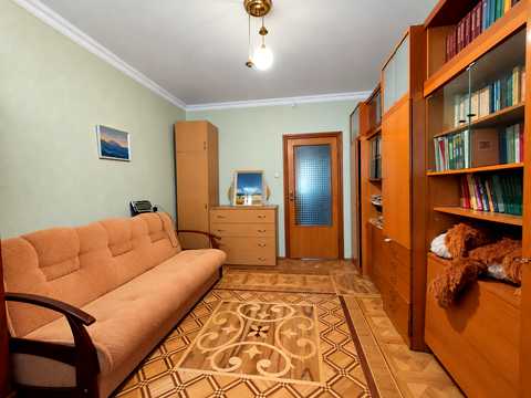 квартира по адресу Евгения Чикаленко ул., 48/2