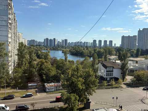 квартира по адресу Павла Тычины просп., 11