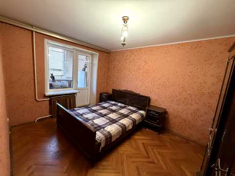 квартира за адресою Тролейбусна вул., 19-А