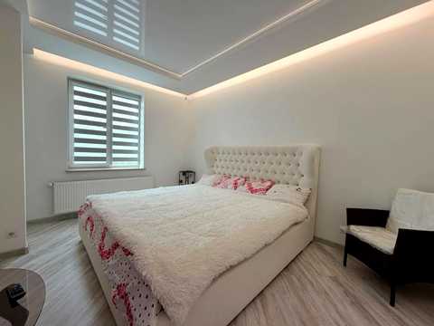дом по адресу Спортивна