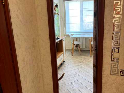 квартира за адресою Героїв просп., 12