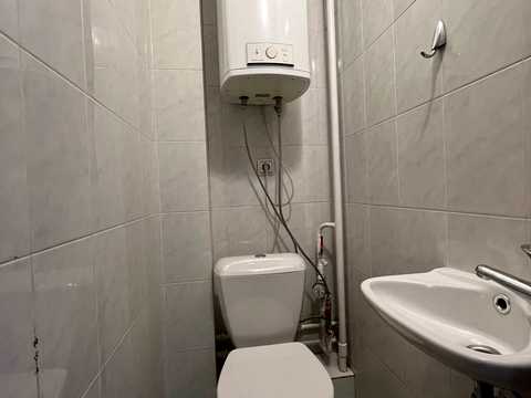 квартира за адресою Автозаводська вул., 43