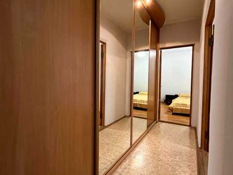 квартира за адресою Автозаводська вул., 43
