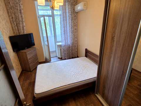 квартира за адресою Марка Кропивницького вул. (Потьомкінська), 12