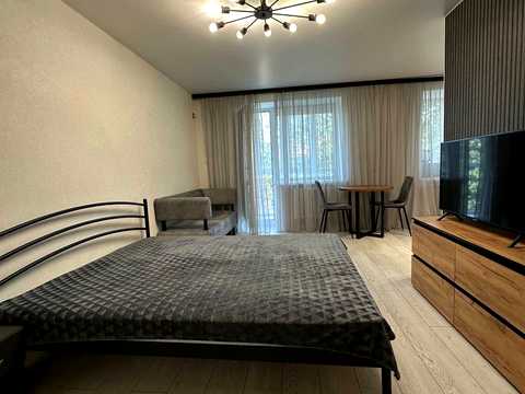 квартира за адресою Яценка вул., 8