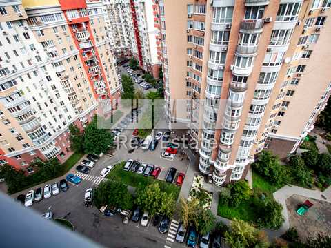 квартира за адресою Василя Симоненка вул., 5-А