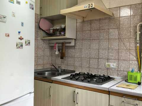 квартира за адресою Київ, Любомира Гузара просп. (Космонавта Комарова), 4-А