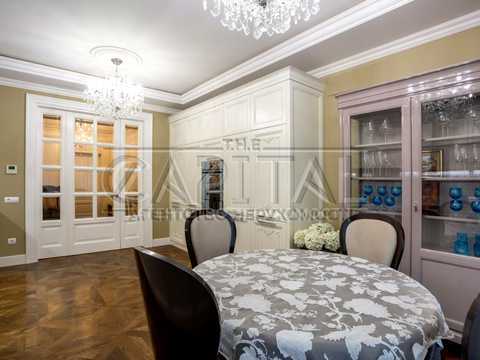 квартира за адресою Панаса Мирного вул., 12