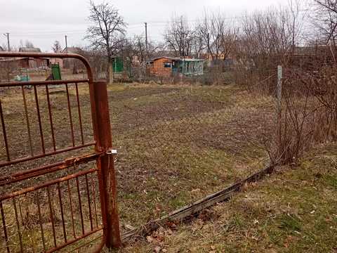 будинок за адресою Вишнева