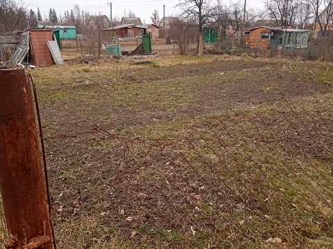 будинок за адресою Вишнева