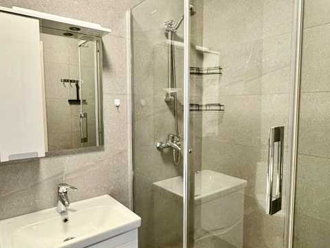квартира за адресою Перлинна вул., 6