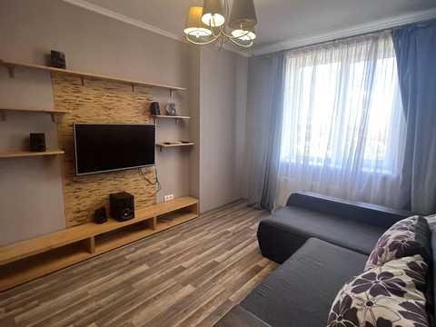 квартира за адресою Садова вул., 1-В к1