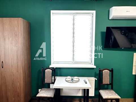 комерційна за адресою Одеса, Ромашкова вул., 102