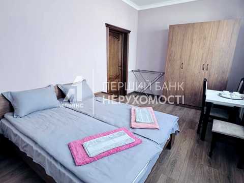 комерційна за адресою Одеса, Ромашкова вул., 102