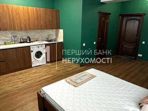 комерційна за адресою Одеса, Ромашкова вул., 102