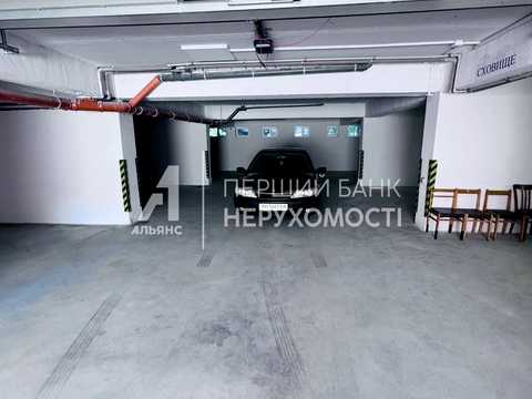 комерційна за адресою Одеса, Ромашкова вул., 102