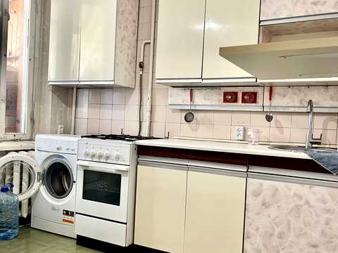 квартира за адресою Андрія Малишка вул., 11